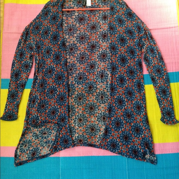 H&M WOMEN'S TOP💕SIZE M💕 - Picture 2 of 7